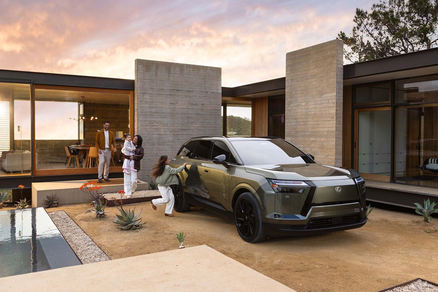 Lexus TZ / Discover the Global World of Lexus