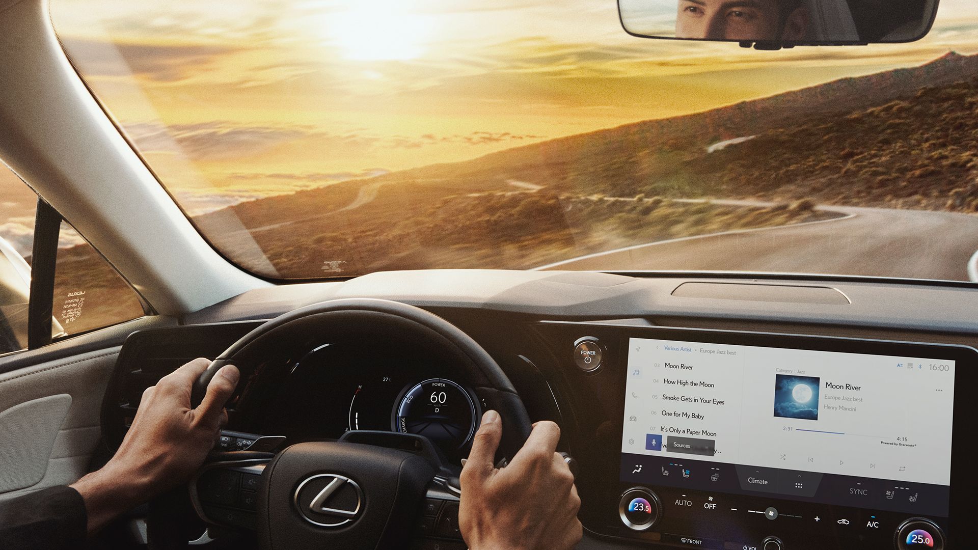 Lexus RX / Discover the Global World of Lexus