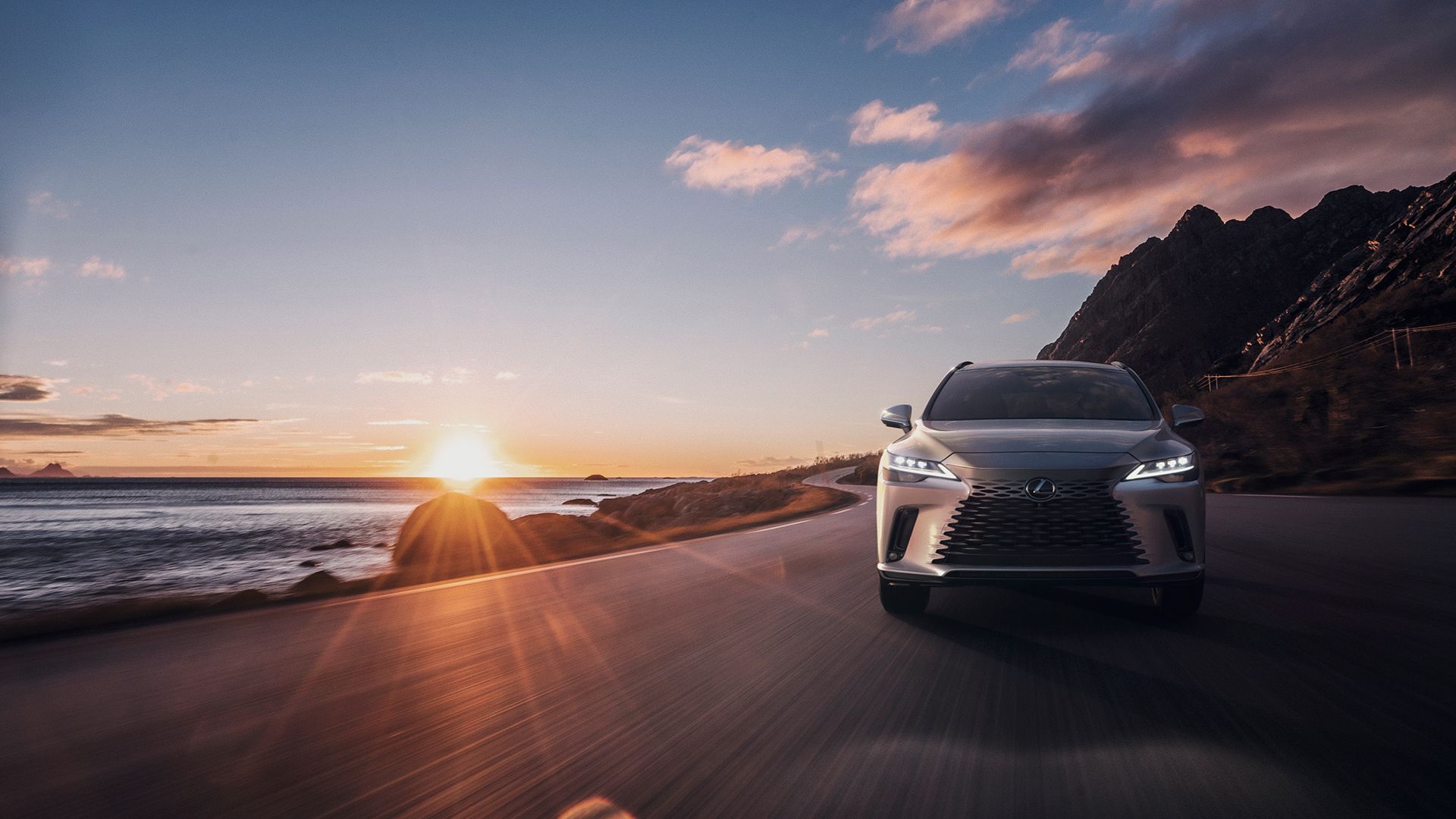 Lexus RX / Discover the Global World of Lexus