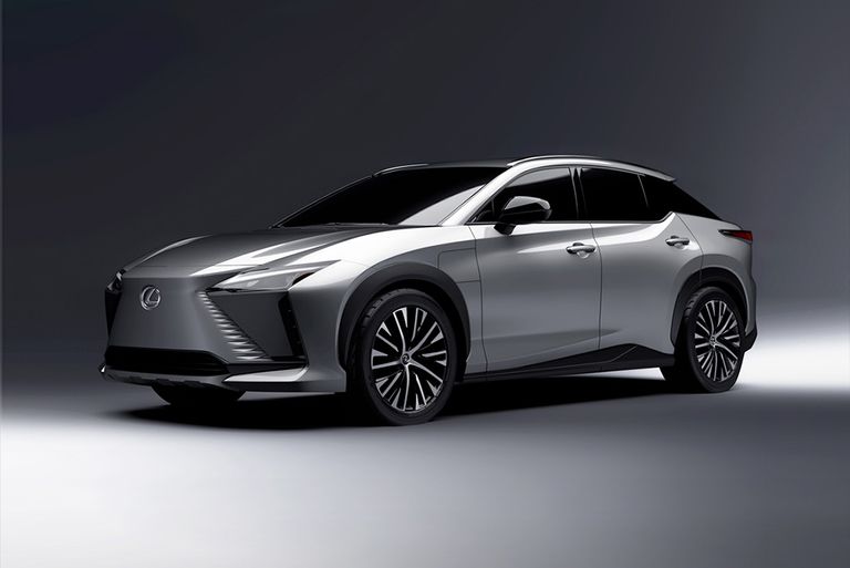 Lexus Electrified: A Bold New Direction / Discover the Global World of ...