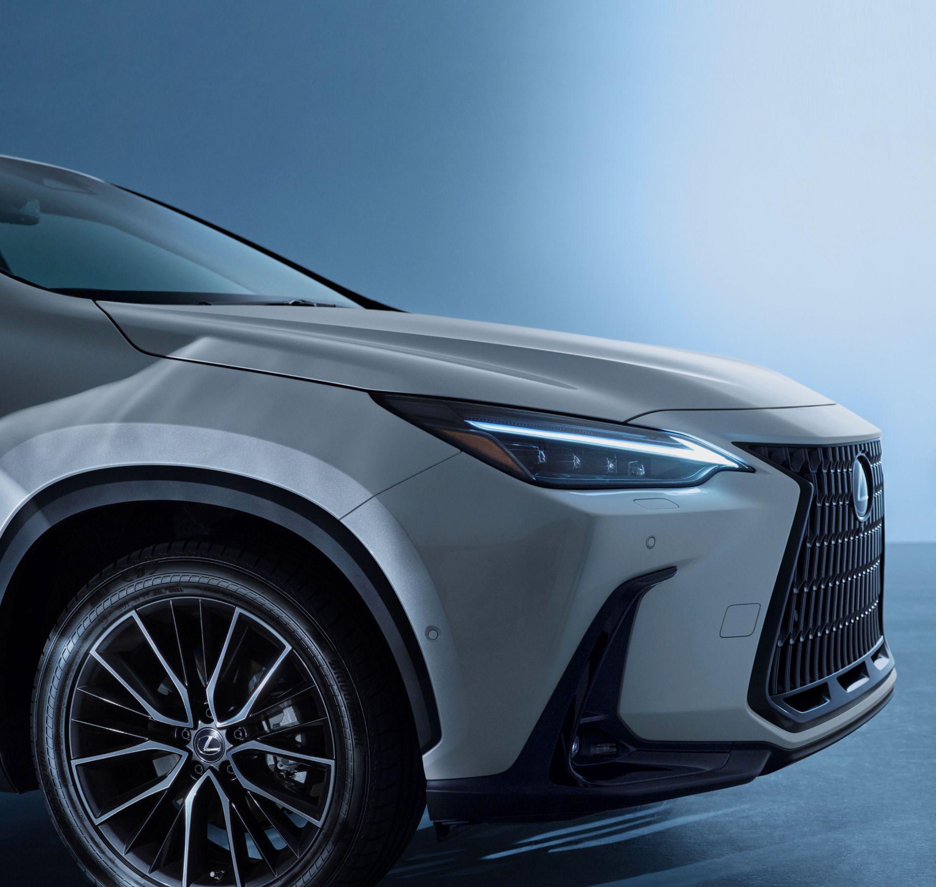 Home / Discover the Global World of Lexus